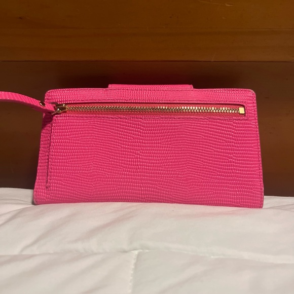 Kate Spade New York pink buckle closure wallet. - Picture 4 of 7